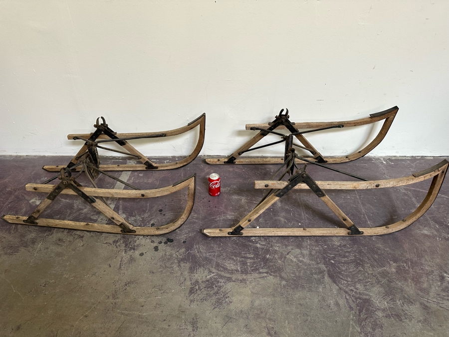 Antique Sleigh Runners That Go On A Horse Drawn Buggy [Photo 11]