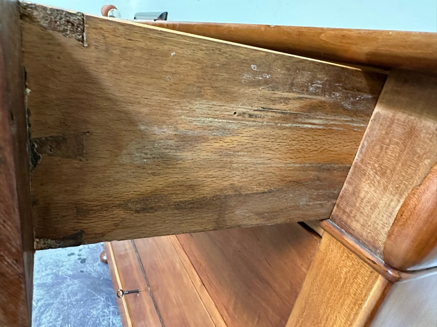 Antique Wooden 4-Drawer Chest Of Drawers Dresser With Lockable Drawers / Skeleton Keys Missing Marble Top 46W X 20D X 38H [Photo 12]