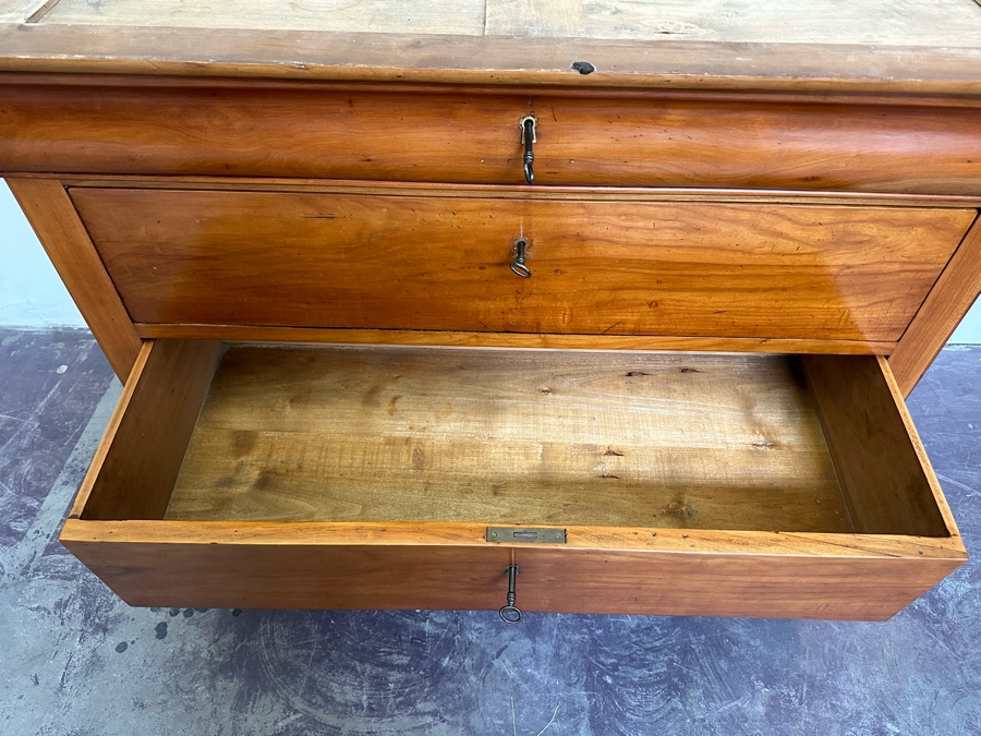 Antique Wooden 4-Drawer Chest Of Drawers Dresser With Lockable Drawers / Skeleton Keys Missing Marble Top 46W X 20D X 38H [Photo 14]