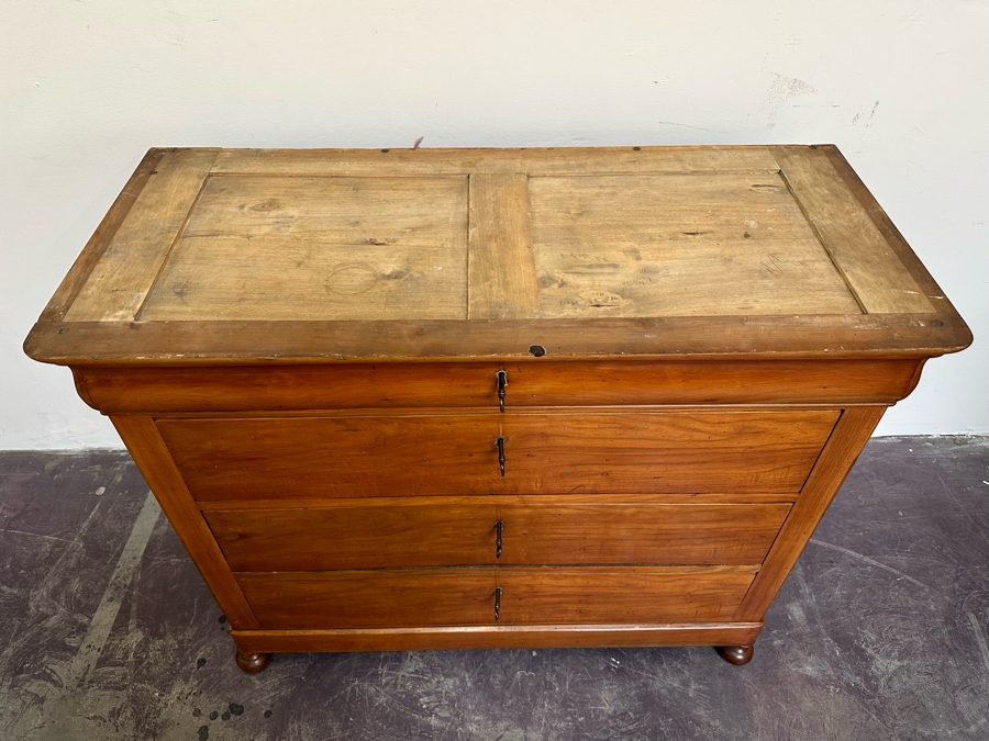 Antique Wooden 4-Drawer Chest Of Drawers Dresser With Lockable Drawers / Skeleton Keys Missing Marble Top 46W X 20D X 38H [Photo 7]