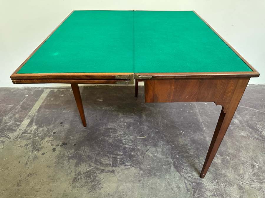 Vintage Wooden Gaming Table With Finished Top And Felt Gaming Top (3 Positions) 33W X 34D X 27.5H - See Photos [Photo 17]