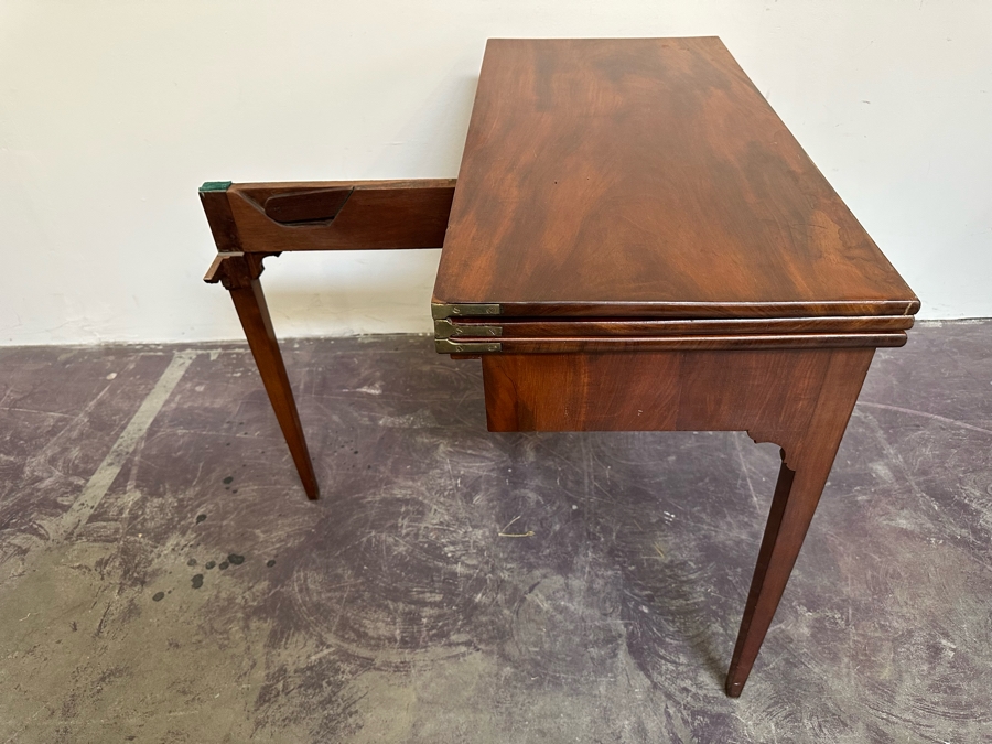 Vintage Wooden Gaming Table With Finished Top And Felt Gaming Top (3 Positions) 33W X 34D X 27.5H - See Photos [Photo 12]