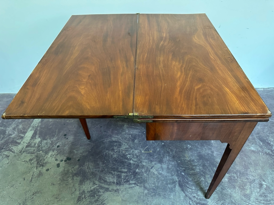 Vintage Wooden Gaming Table With Finished Top And Felt Gaming Top (3 Positions) 33W X 34D X 27.5H - See Photos [Photo 14]