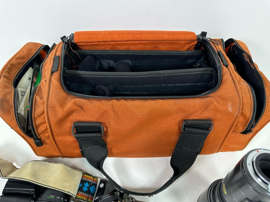 Pentax ME Super Film Camera With Three Lenses Including A Sigma Tele Lens And A Macro Lens With Camera Bag [Photo 20]