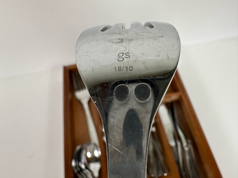 Gourmet Settings 18/10 Stainless Steel Flatware Set Service For Six With Extras And Wooden Storage Tray [Photo 7]