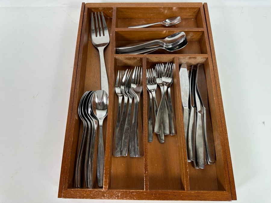 Gourmet Settings 18/10 Stainless Steel Flatware Set Service For Six With Extras And Wooden Storage Tray [Photo 2]
