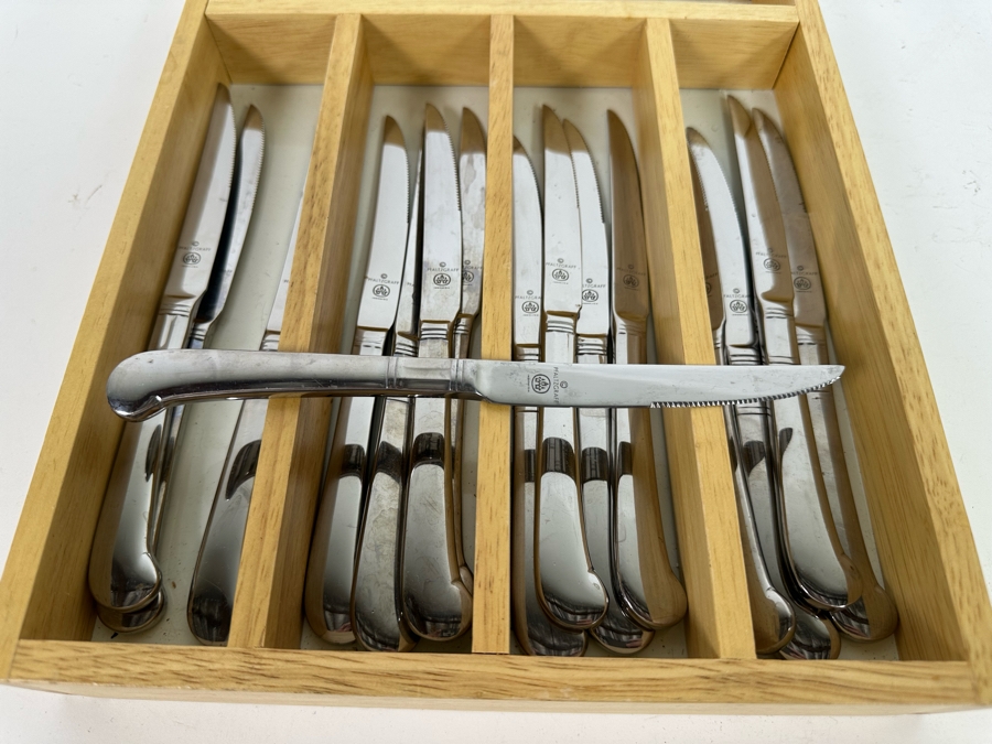 Pfaltzgraff Steak Knives Set Of 16 With Wooden Storage Tray [Photo 6]