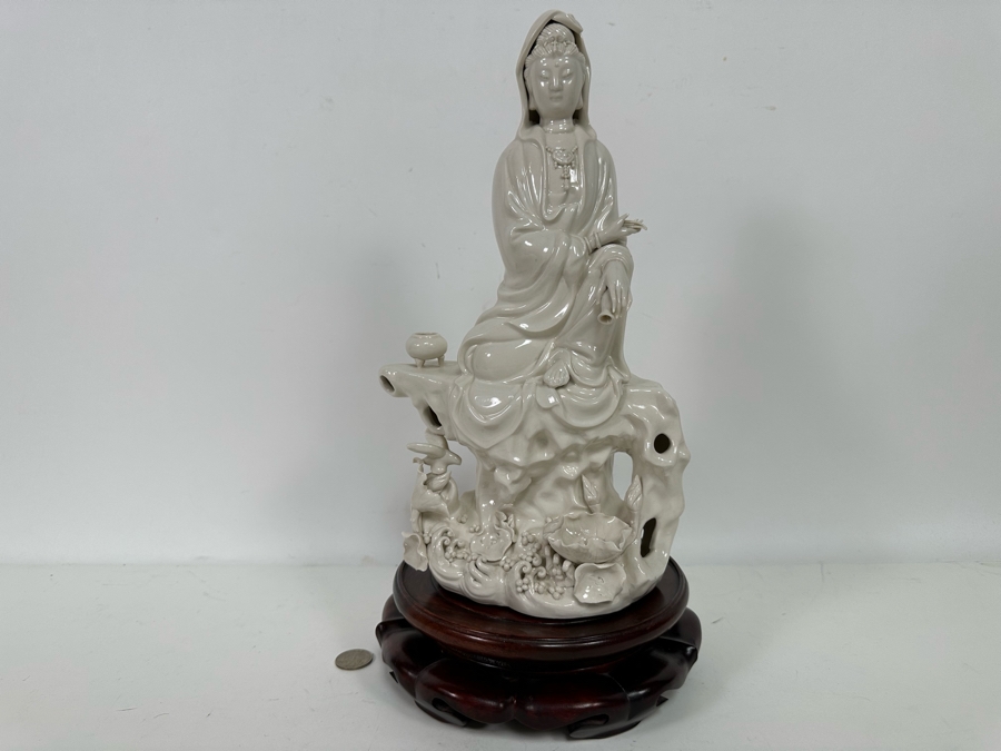 Signed White Porcelain Guan Yin Guanyin Seated Figure With Wooden Stand 8W X 13.5H [Photo 3]
