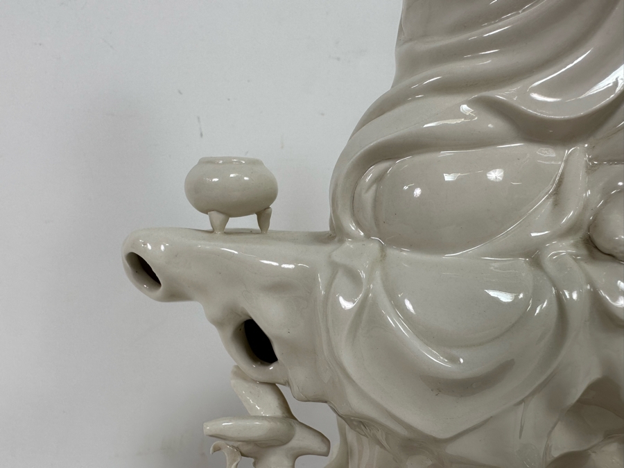 Signed White Porcelain Guan Yin Guanyin Seated Figure With Wooden Stand 8W X 13.5H [Photo 10]