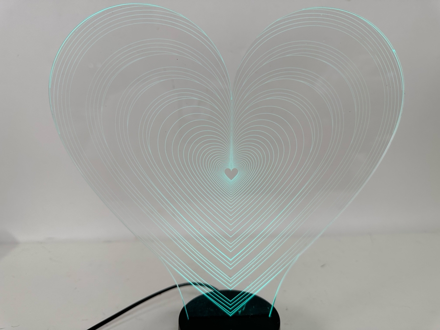 Heart Shape Multi-Color LED Light 11H [Photo 6]