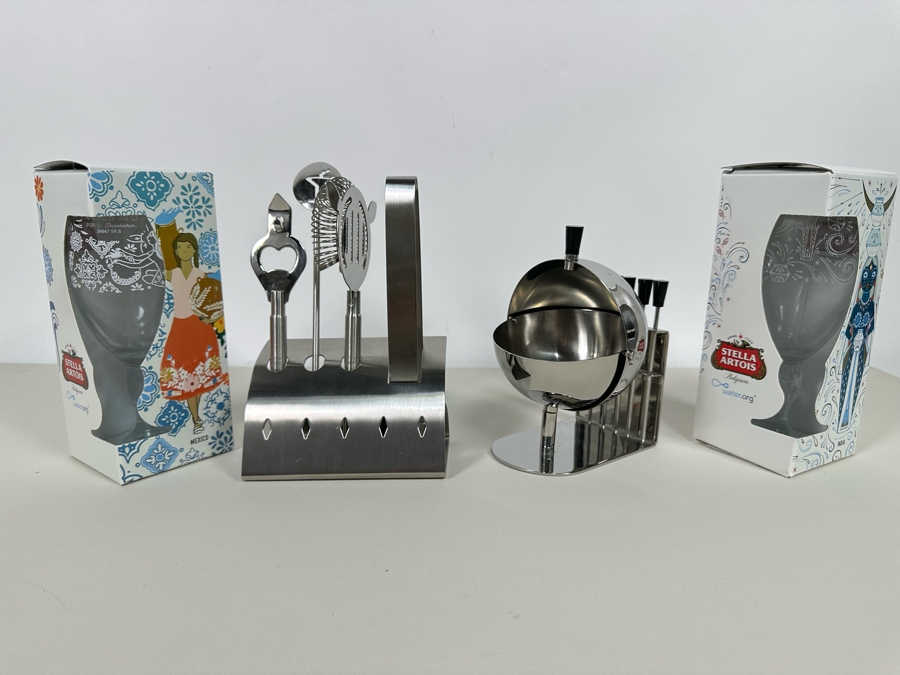 Modernist Design Barware Plus Pair Of New Stella Artois Footed Glasses [Photo 2]