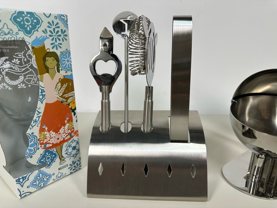 Modernist Design Barware Plus Pair Of New Stella Artois Footed Glasses [Photo 5]