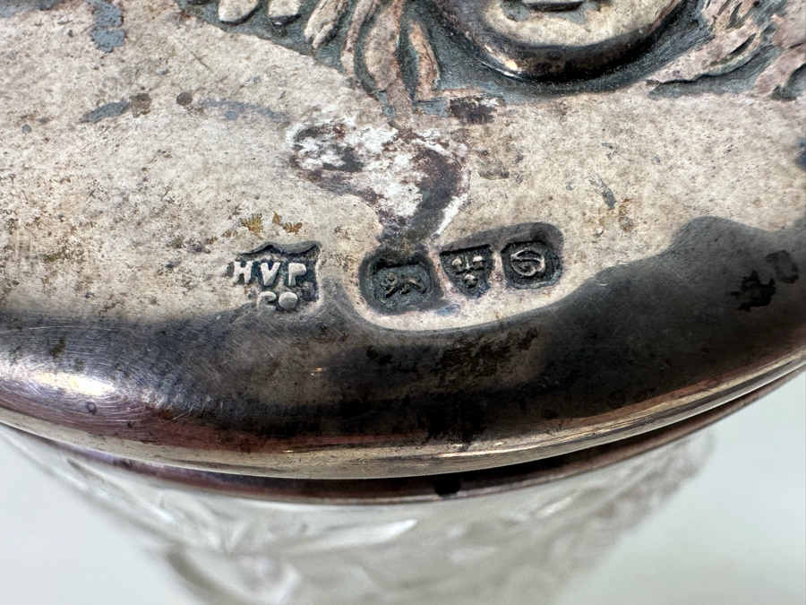 Antique English Hallmarked Sterling Silver Repousse Cherub Dresser Jars [Photo 11]