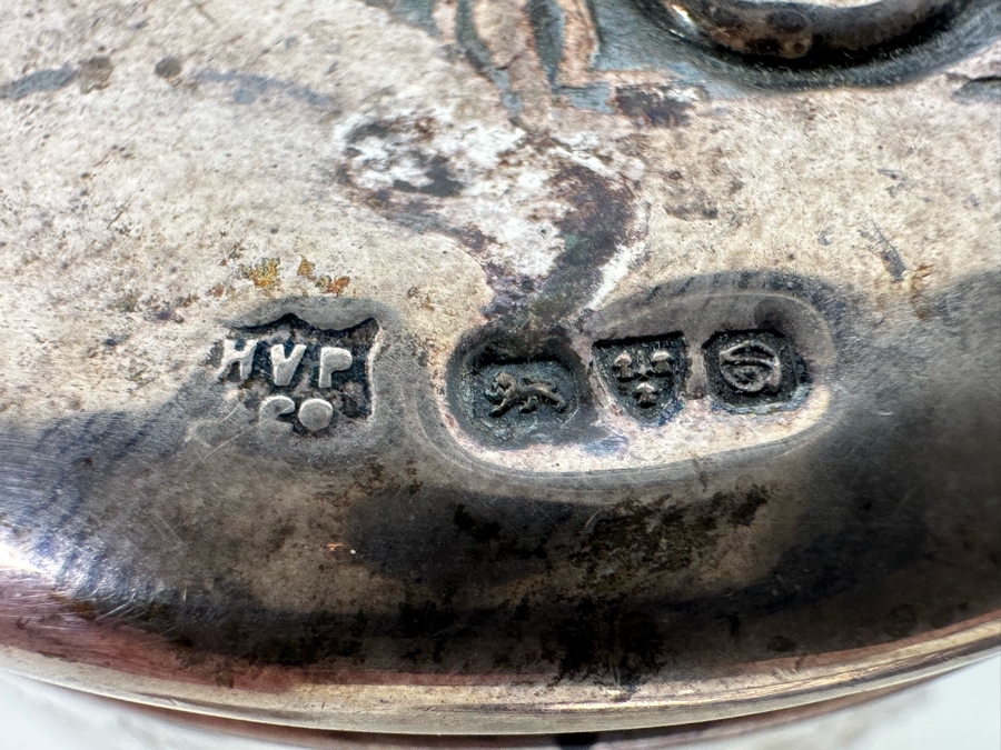 Antique English Hallmarked Sterling Silver Repousse Cherub Dresser Jars [Photo 12]