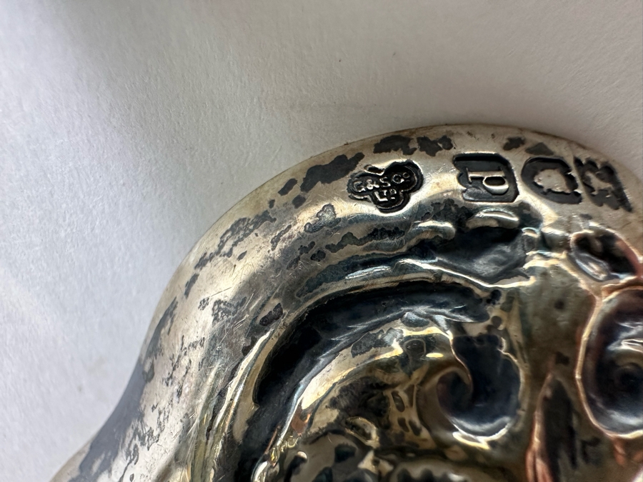 Antique Sterling Silver English Hallmarked Repousse Serving Spoon G&S Goldsmiths & Silversmiths Co Ltd 76.2g [Photo 16]