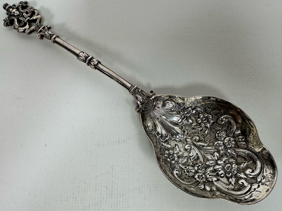 Antique Sterling Silver English Hallmarked Repousse Serving Spoon G&S Goldsmiths & Silversmiths Co Ltd 76.2g [Photo 8]