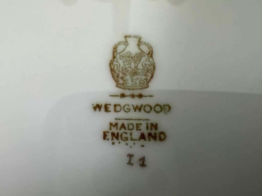 Wedgwood English Plates 8.5W, Set Of 12 [Photo 13]