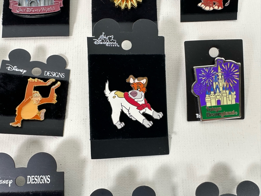 21 Vintage Disney Trading Pins New On Cards [Photo 5]