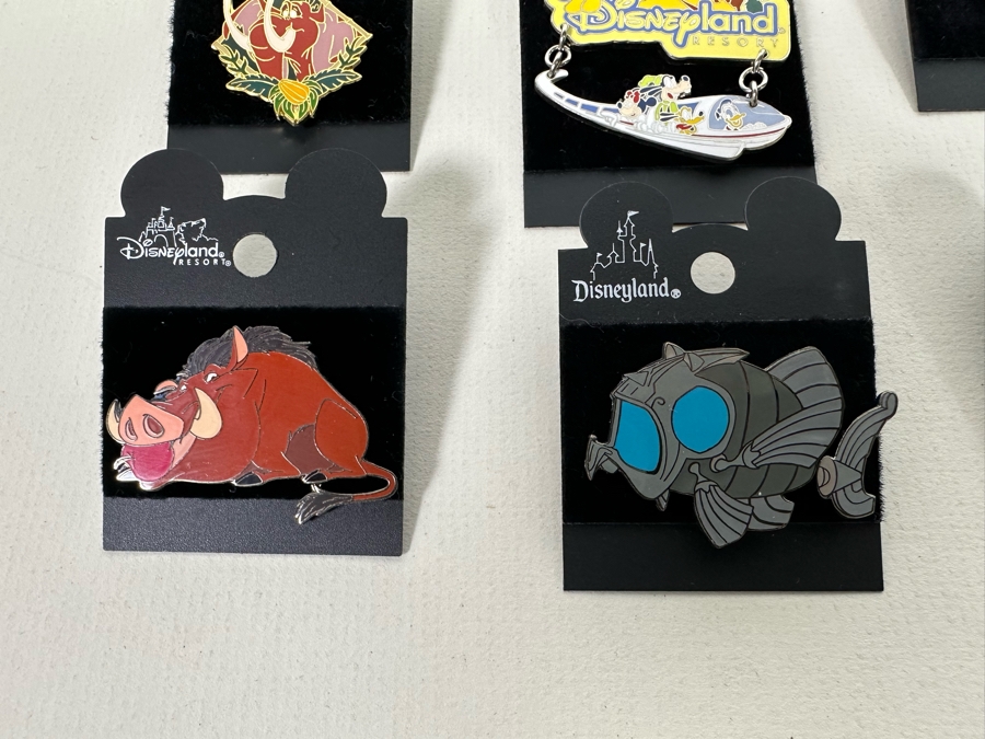 21 Vintage Disney Trading Pins New On Cards [Photo 11]