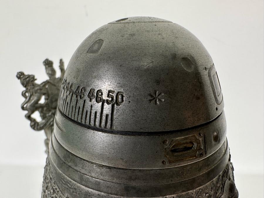 Antique 1905-1907 Regimental Beer Stein Of The Imperial German Army With Lithophane Bottom And Unusual Rotating Lid Kaiser Wilhelm II 9.5H - See Photos Bottom Of Lithophane Is Cracked [Photo 28]