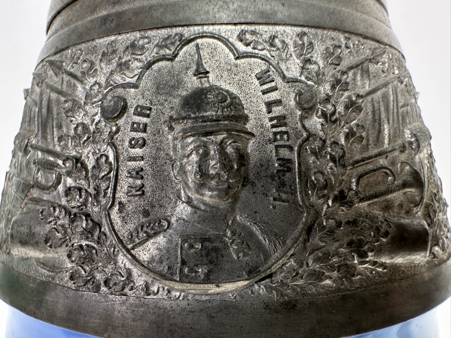 Antique 1905-1907 Regimental Beer Stein Of The Imperial German Army With Lithophane Bottom And Unusual Rotating Lid Kaiser Wilhelm II 9.5H - See Photos Bottom Of Lithophane Is Cracked [Photo 23]