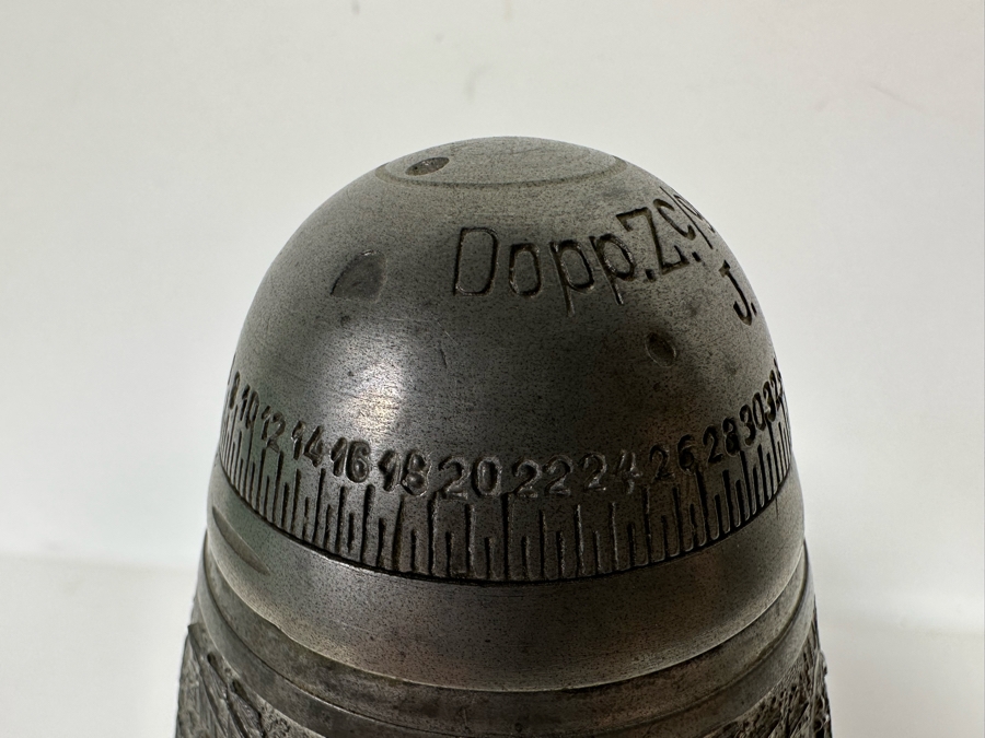 Antique 1905-1907 Regimental Beer Stein Of The Imperial German Army With Lithophane Bottom And Unusual Rotating Lid Kaiser Wilhelm II 9.5H - See Photos Bottom Of Lithophane Is Cracked [Photo 26]