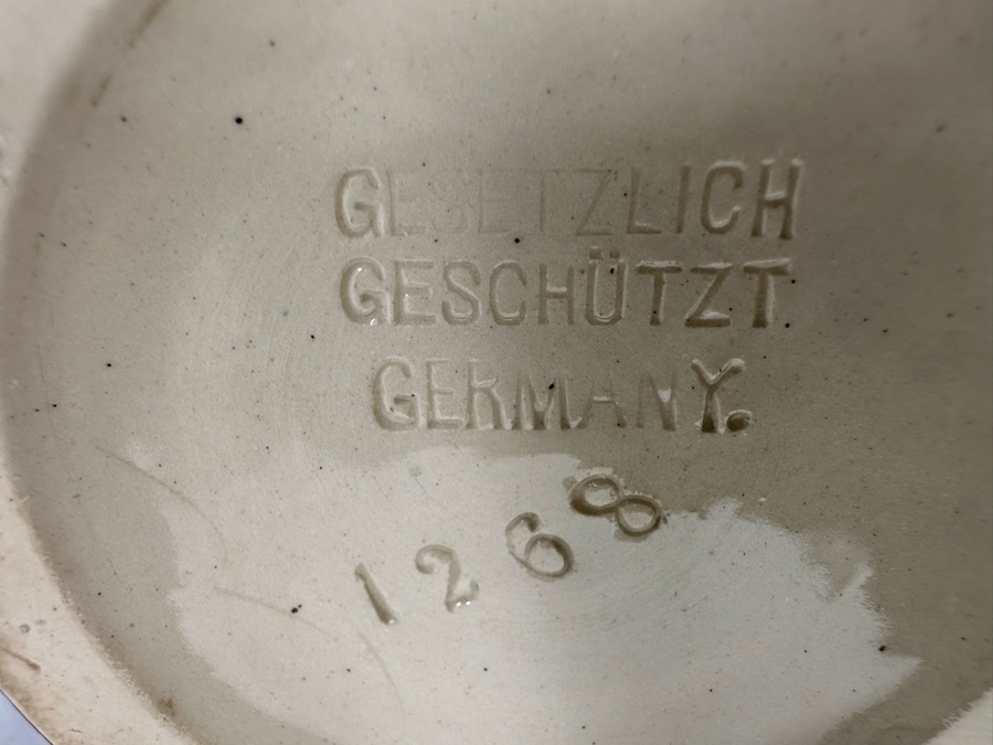 Antique German Beer Stein With Roman Soldiers By Gesetzlich Geschutzt Germany 1268 8.5H [Photo 25]