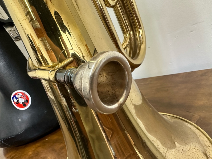 YAMAHA YBB103 Tuba With Hard Shell Case Made In Japan [Photo 11]