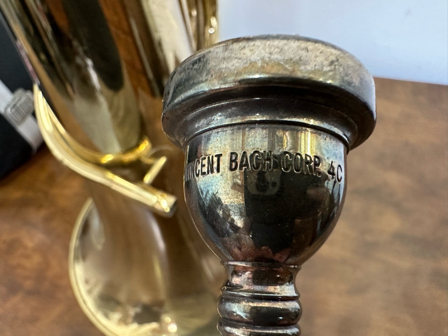 YAMAHA YBB103 Tuba With Hard Shell Case Made In Japan [Photo 13]