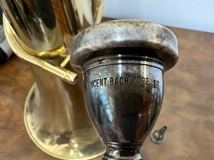 YAMAHA YBB103 Tuba With Hard Shell Case Made In Japan [Photo 12]