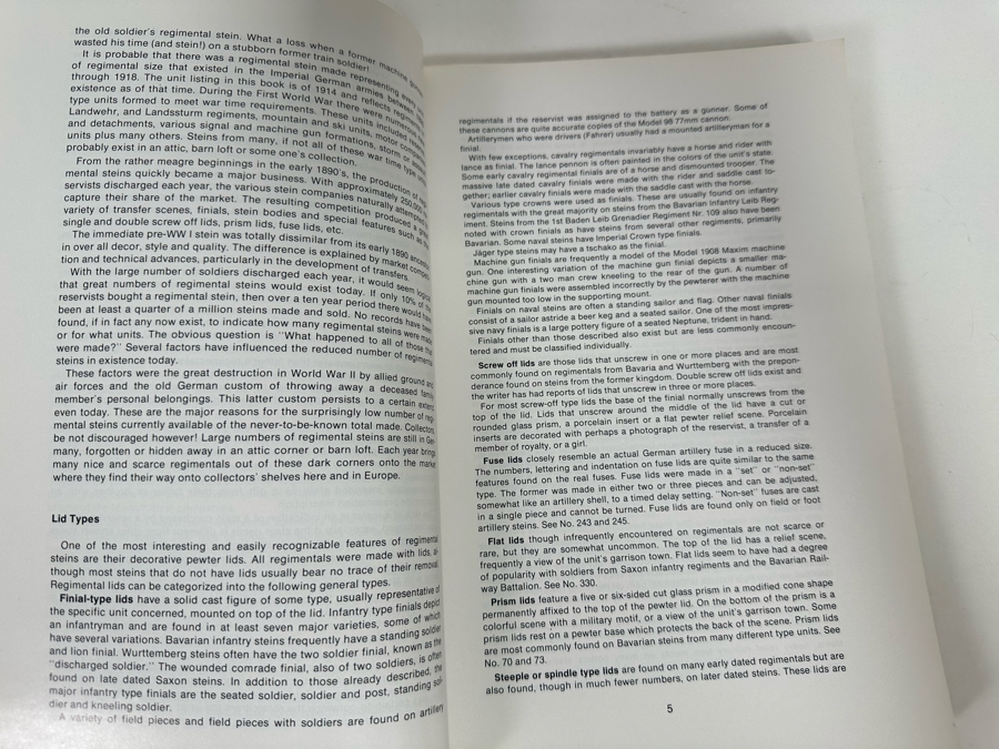 Pair Of Books: Regimental Steins Of The Bavarian And Imperial German Armies First Edition 1971 And Regimental Steins By Major John L. Harrell 1979 [Photo 6]