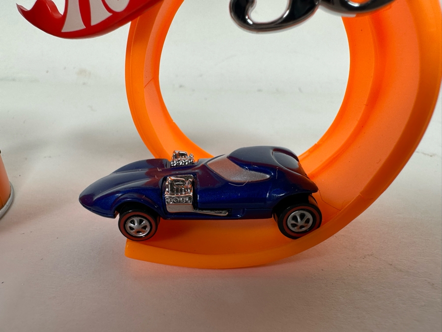 Christmas Ornaments: Mattel Hot Wheels 30 Year Anniversary Ornament And Harley-Davidson Motorcycles Oil Ornament [Photo 4]