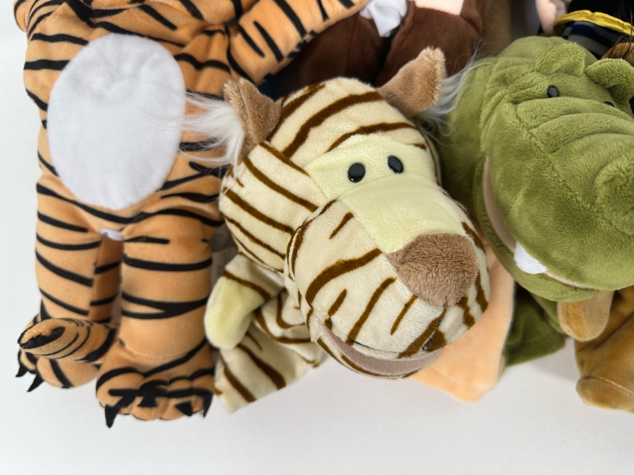 Collection Of Eleven Plush Hand Puppets [Photo 9]
