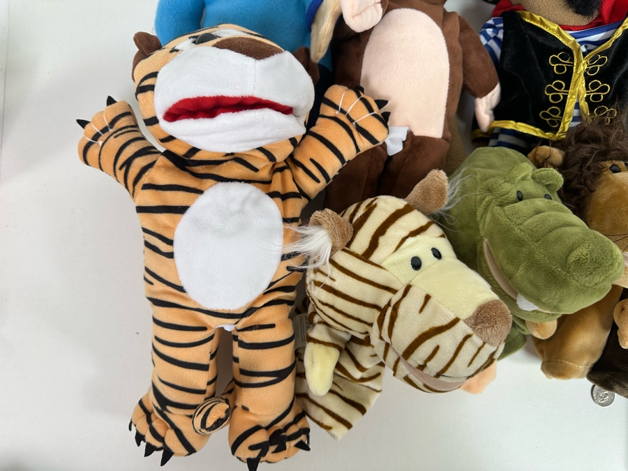 Collection Of Eleven Plush Hand Puppets [Photo 10]