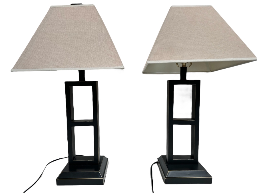 Pair Of Modern Black Metal With Gold Accents Table Lamps 28H