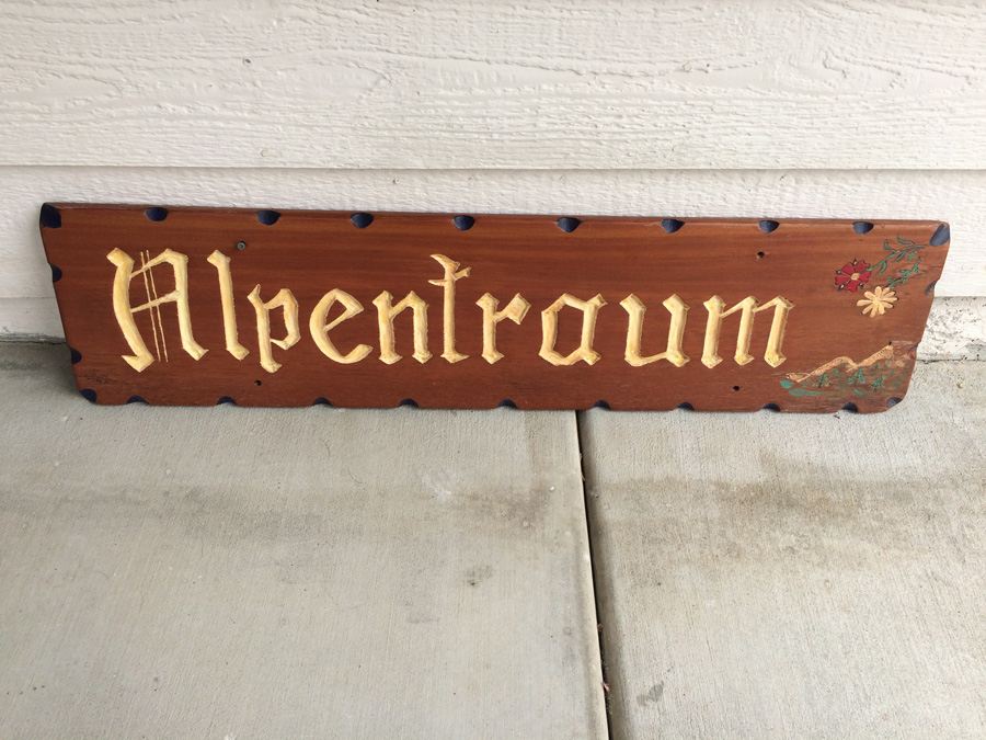 Wooden Sign - Alpentraum