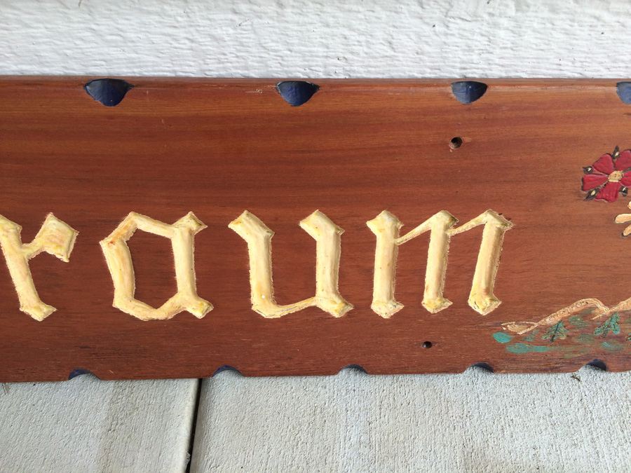 Wooden Sign - Alpentraum [Photo 4]