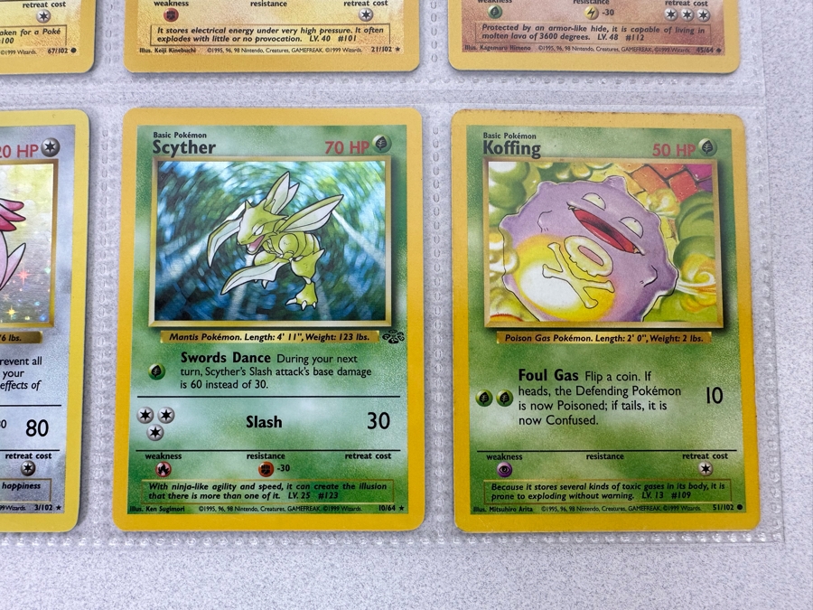 1999 'Unlimited' Third Print Run Pokemon Cards - 18 Cards Stored In Protective Sleeves Ready For Grading - Two Holographic Cards [Photo 13]