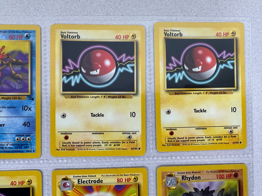 1999 'Unlimited' Third Print Run Pokemon Cards - 18 Cards Stored In Protective Sleeves Ready For Grading - Two Holographic Cards [Photo 5]