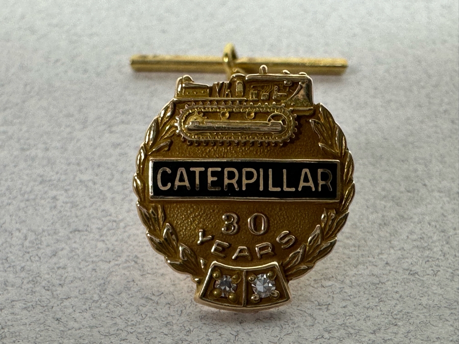 10K Gold Diamonds Caterpillar 30 Years Of Service Pin 2.4g [Photo 3]