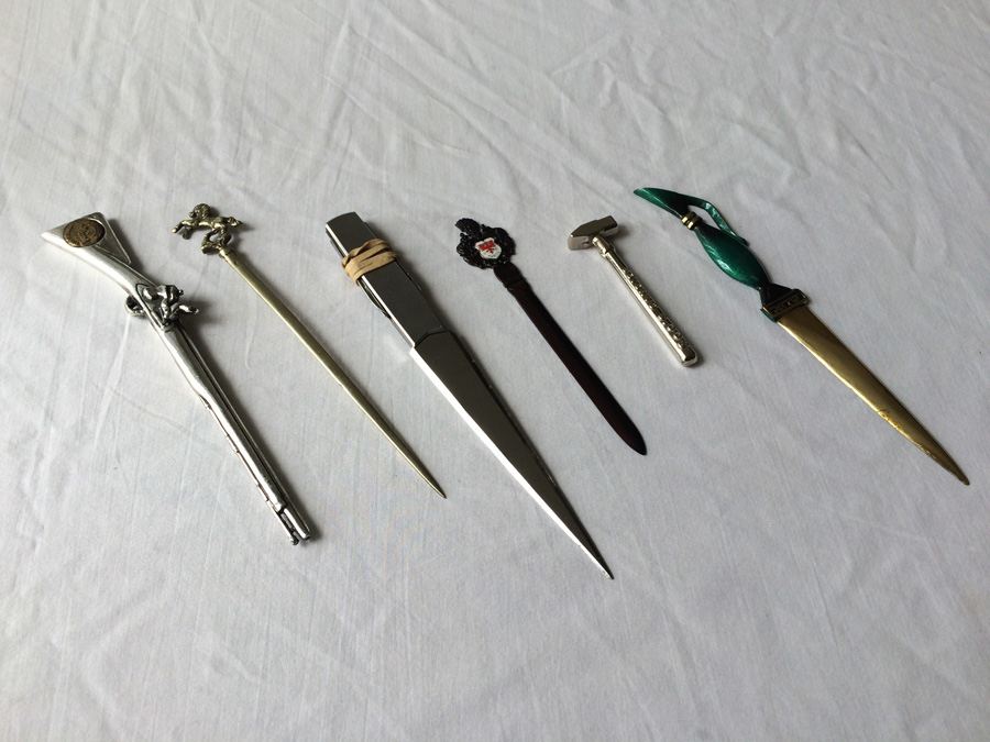 Various Letter Openers [Photo 1]