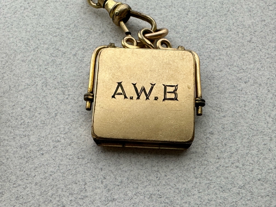 Hamilton Pocket Watch 17 Jewels With Masonic Watch Fob With Locket And Chain Runs [Photo 8]