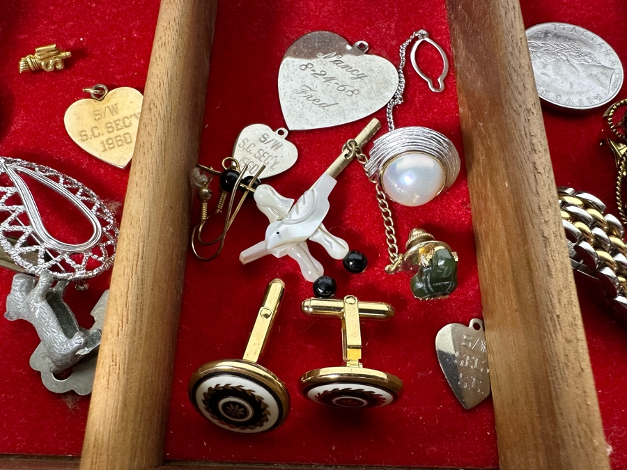 Vintage Wooden Jewelry Box With Assorted Jewelry 11.5W X 7D X 5H - See Photos [Photo 16]