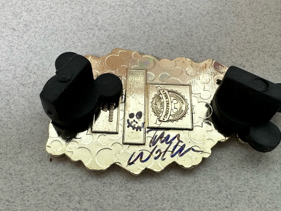 SIGNED Vintage Disneyland Haunted Mansion Holiday Gingerbread Mystery Set Limited Release Trading Pins With Original Boxes [Photo 13]