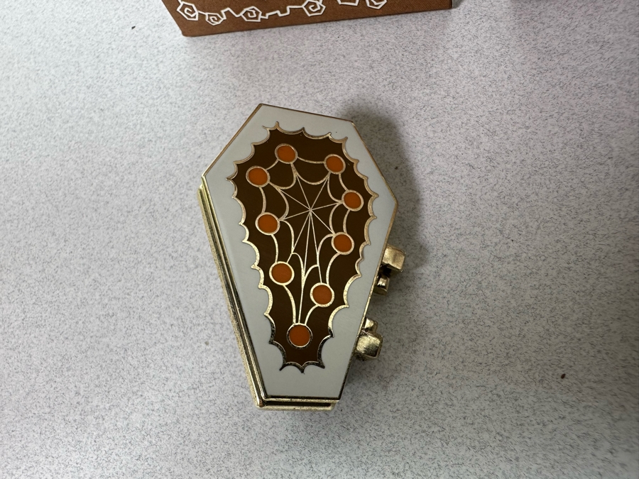 SIGNED Vintage Disneyland Haunted Mansion Holiday Gingerbread Mystery Set Limited Release Trading Pins With Original Boxes [Photo 9]