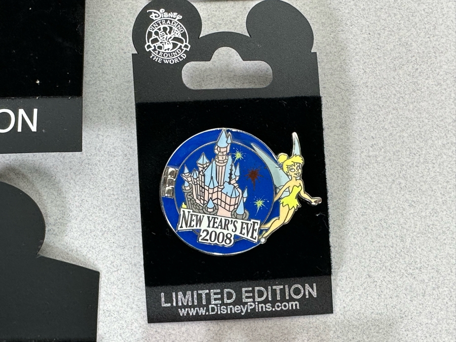 Collection Of Vintage Disneyland Trading Pins New On Cards - Nine Limited Edition Pins Tinker Bell [Photo 10]