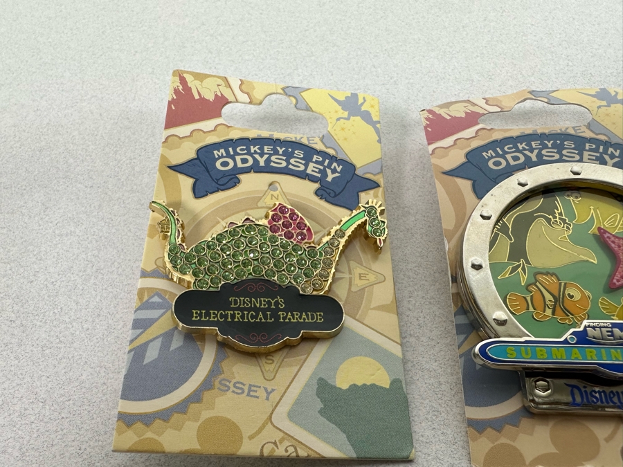 Collection Of Vintage Disneyland Trading Pins New On Cards [Photo 10]