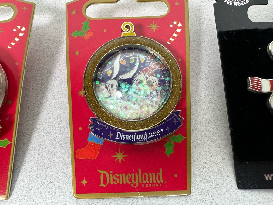 Collection Of Vintage Disneyland Trading Pins New On Cards [Photo 5]
