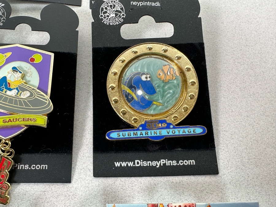 Collection Of Vintage Disneyland Trading Pins New On Cards [Photo 12]