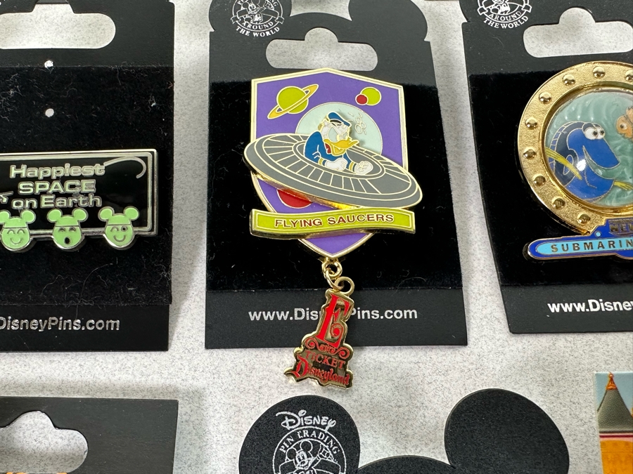 Collection Of Vintage Disneyland Trading Pins New On Cards [Photo 11]